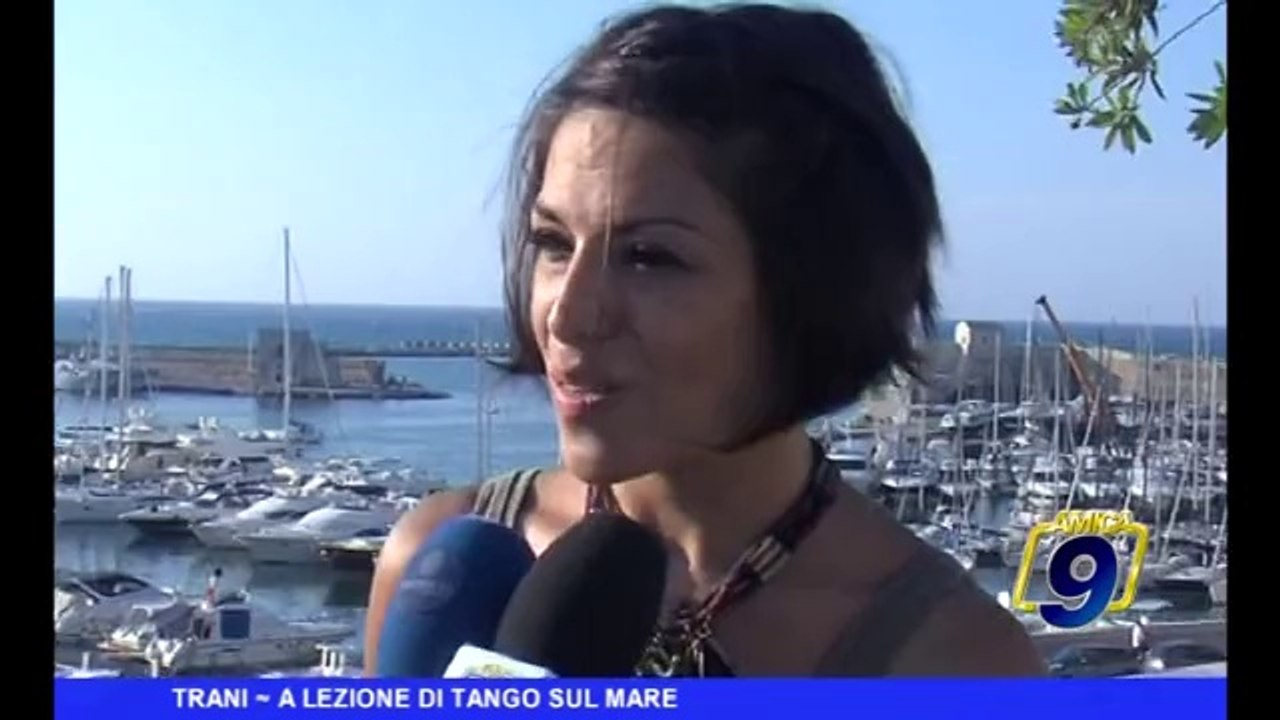 TRANI | A lezione di Tango sul mare