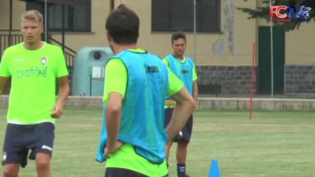 Moccone, doppia sessione. Visita dell'ad Gianni Vrenna in ritiro