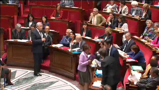 17.06.2014 TER - 1ère séance Questions au Gouvernement ; Maintien d’une administration et de politiques publiques dédiées aux français rapatriés d’outre-mer (vote) ; Réforme ferroviaire - Nomination des dirigeants de la