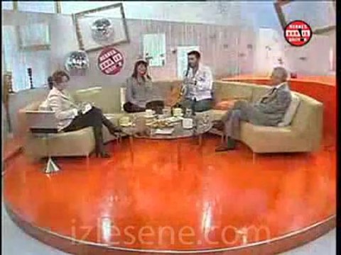 Yıldız Tilbe Hüsnü Şenlendirici İKİ KADIN BİR ADAM