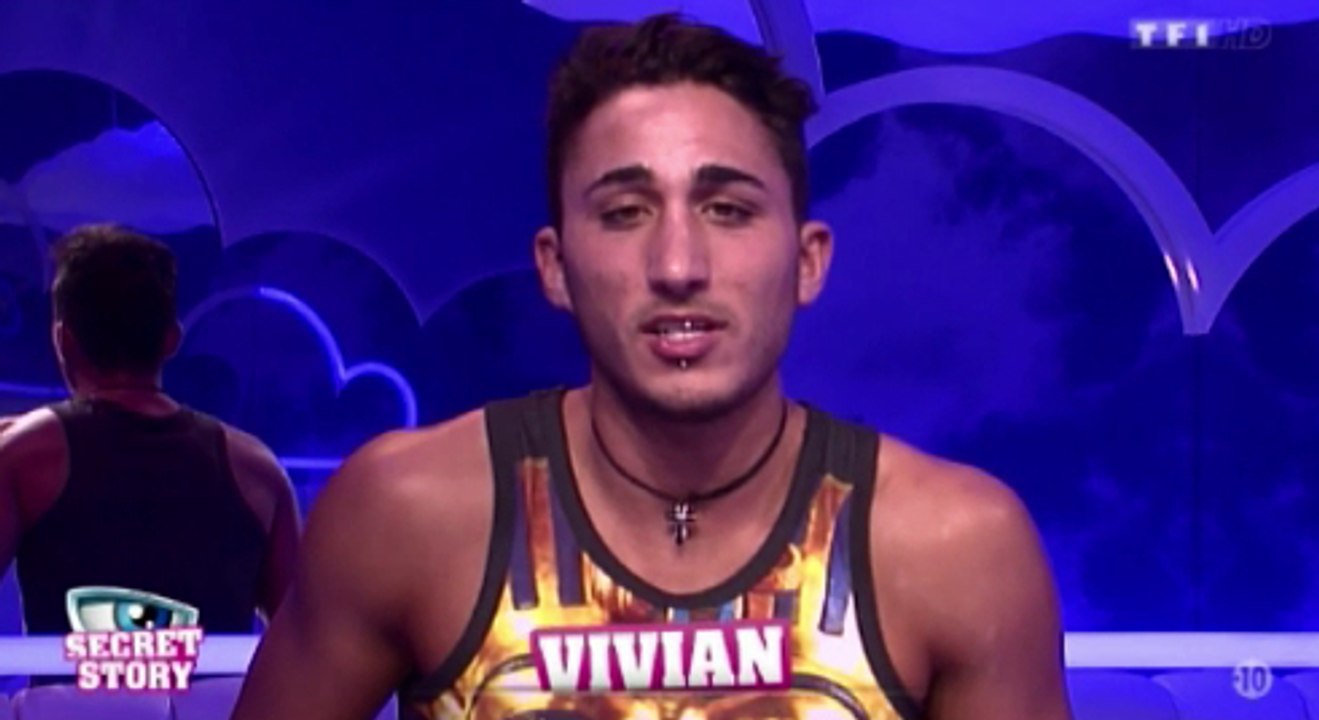 Vivan (SS8) : "Draguer Julie, c'est comme si j'allais draguer Maïté" - ZAPPING PEOPLE DU 22/07/2014