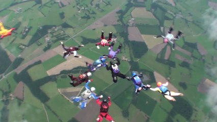 43-PARACHUTISME – RASSEMBLEMENT NATIONAL FEMININ- VR12 Pop's- 19 juillet 2014