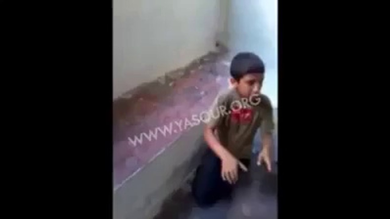 Filistinli çocuğu döven İsrailli kız