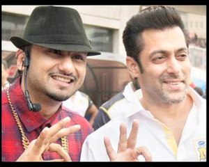 Post Devil Nargis Fakhri bruised battered