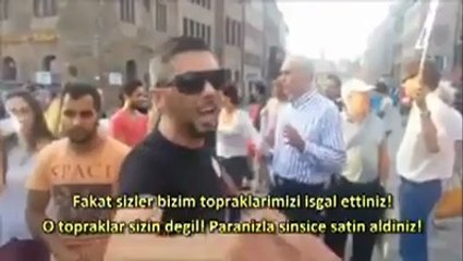 İsrail köpeklerine ders veren Türk!