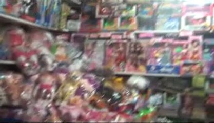 BAYRAMA 6 GÜN KALA PAZAR YERLERİ DOLDU TAŞTI.