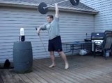 Strong guy playing with weights... Crazy weight lifting performance!