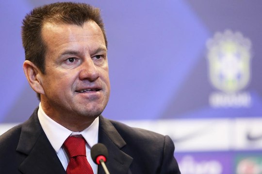 Torcedores comentam o retorno de Dunga à Seleção Brasileira