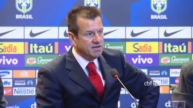 Dunga si presenta: Non vendo sogni, io...