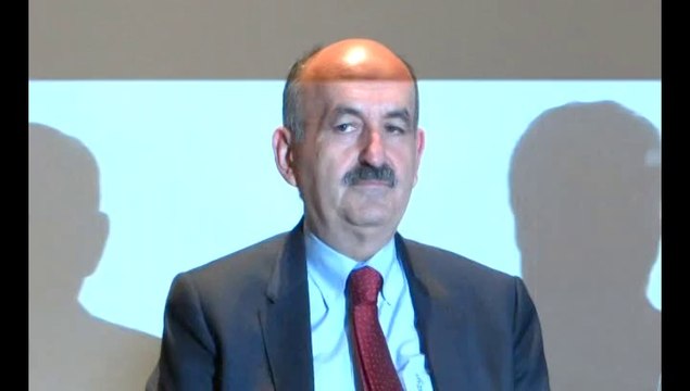 Sağlık Bakanı Müezzinoğlu, Selanik'te gazetecilerin sorularını cevapladı