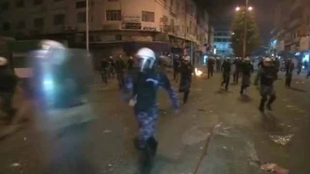 Palestinian and Israeli security forces clash with Palestinian youths