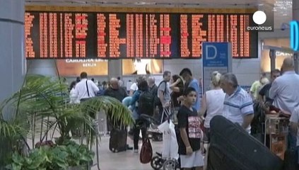 Video herunterladen: Varias compañías aéreas cancelan sus vuelos a Tel Aviv