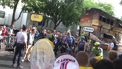 TOUR DE FRANCE : Les images des coulisses (Nîmes2014)