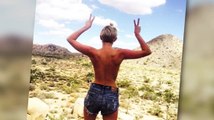 Miley Cyrus posa sin camisa en el desierto