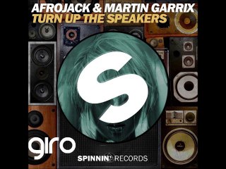 Afrojack & Martin Garrix Turn up the Speakers (original mix) VS ZEDD - STAY THE NIGHT (Acapella) [GIRO EDIT]