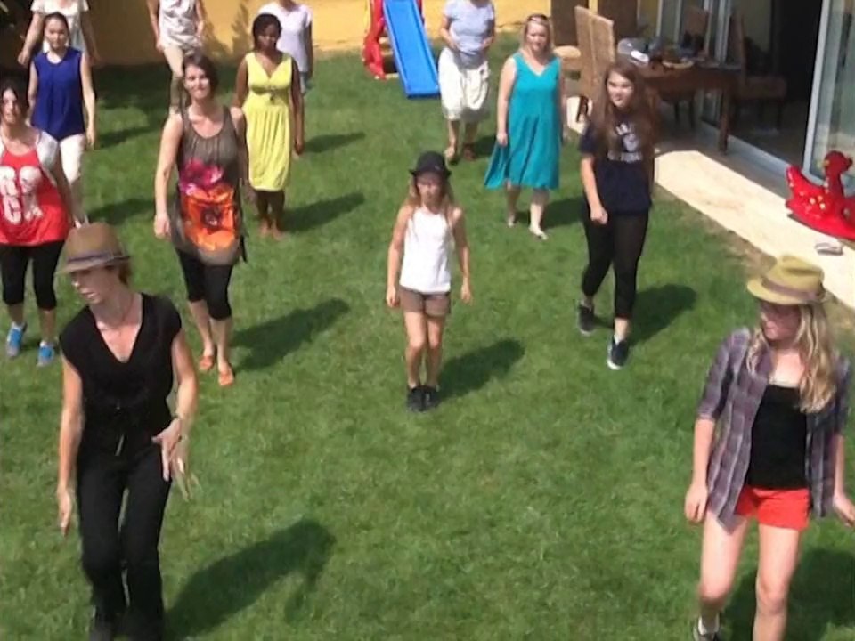 FLASH MOB BIWA