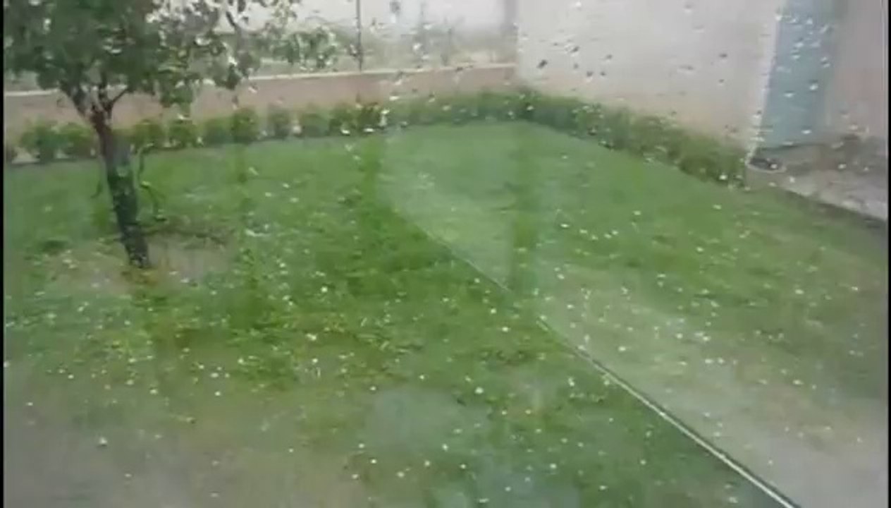 Temoins BFMTV - Orage de grêle sur Pierrelatte