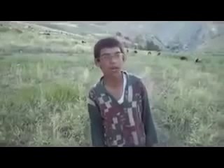 RAP MÜZİĞİN IRZINA GEÇEN ÇOCUK