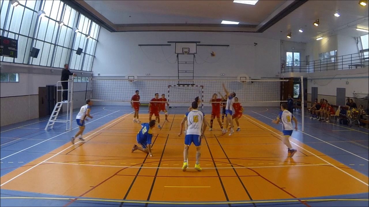 PARIS AC 2013/2014 - R1MA - Génération Chiens 2 la Casse