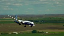 The Amazing Boeing 787-9 Stunt Flight