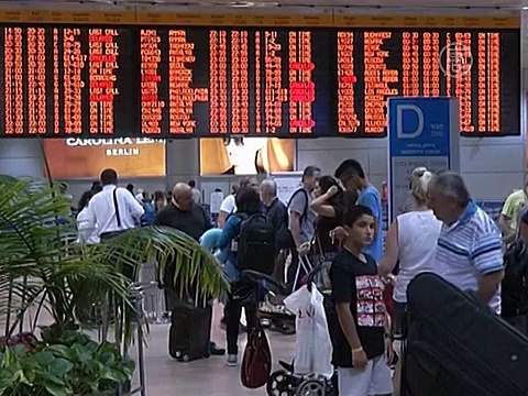 Рейсы в Тель-Авив приостановлены после падения ракеты