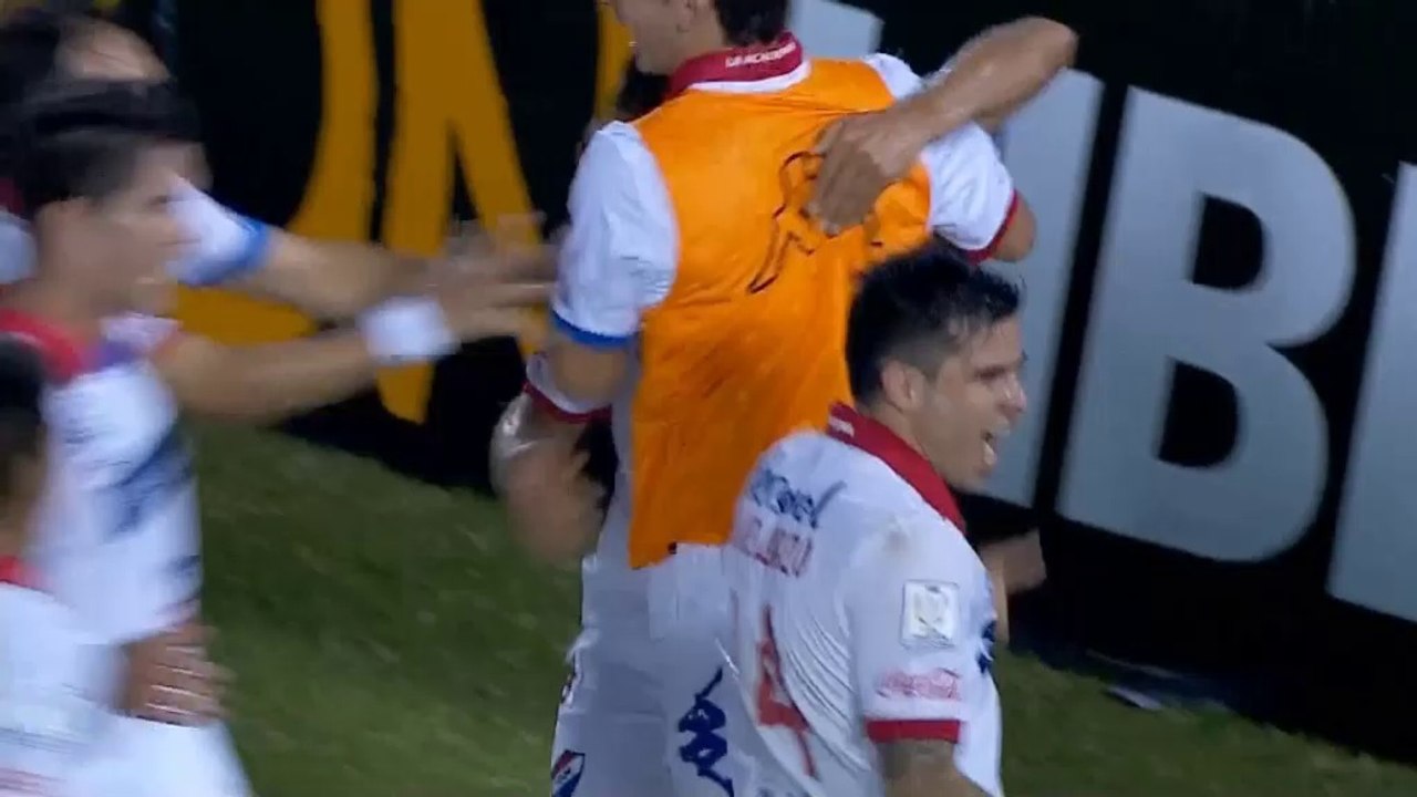 Copa Libertadores: Nacional artistisch und effizient