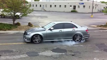 Mercedes benz Tyre burn out