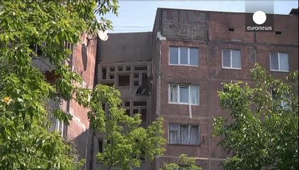 Ukrayna'ya ait iki askeri jet vurularak düşürüldü