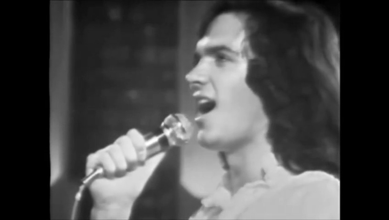 CAMILO SESTO  "Algo Mas" {Miros Mar}¸.•*¨*• ♪♫