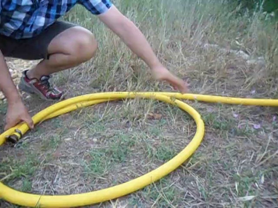 Formation arrosage Patrice. Court métrage réalisé par Clément- fête de l'été 28 06 14  (3/3)