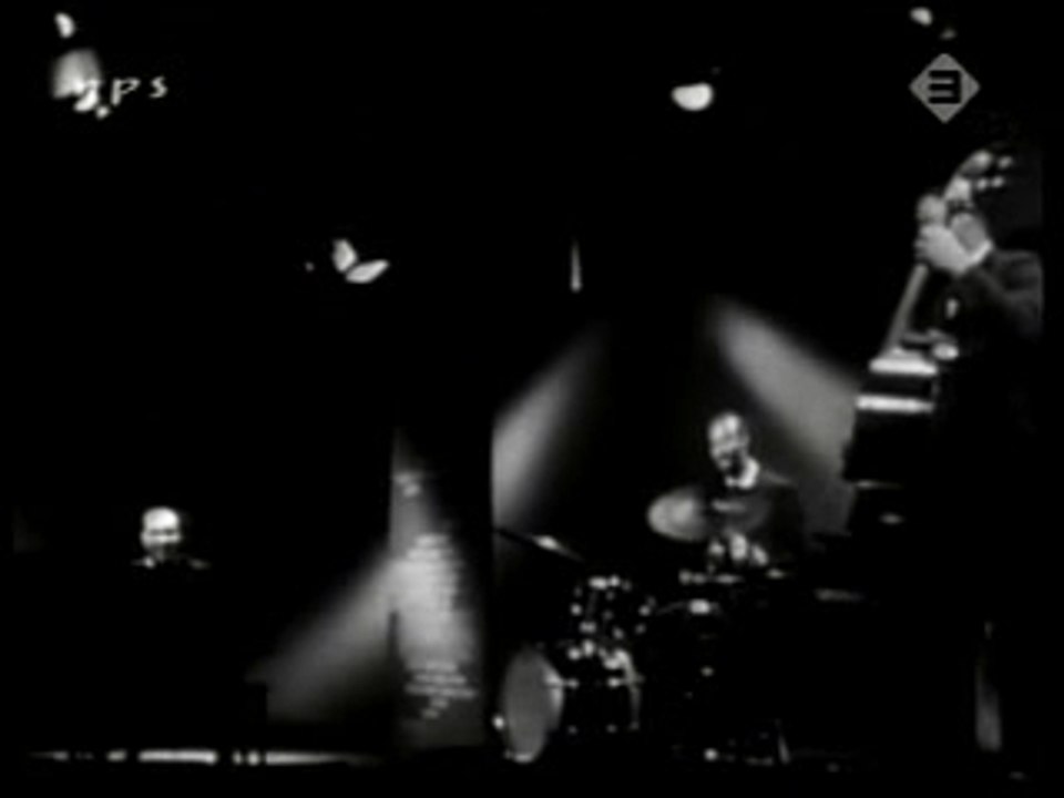 Les McCann Trio