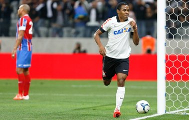 Corinthians vai bem e vence o Bahia com tranquilidade