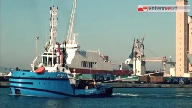 TG 23.07.14 Taranto, la nave Doria in missione Atalanta