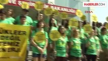 Greenpeace'den Çevre Bakanlığı Önünde Akkuyu Çed Raporu Protestosu