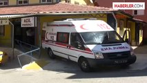 Sorgun'da Otomobil Kamyonla Çarpıştı 5 Ölü Ek Hastane Önünden Görüntü