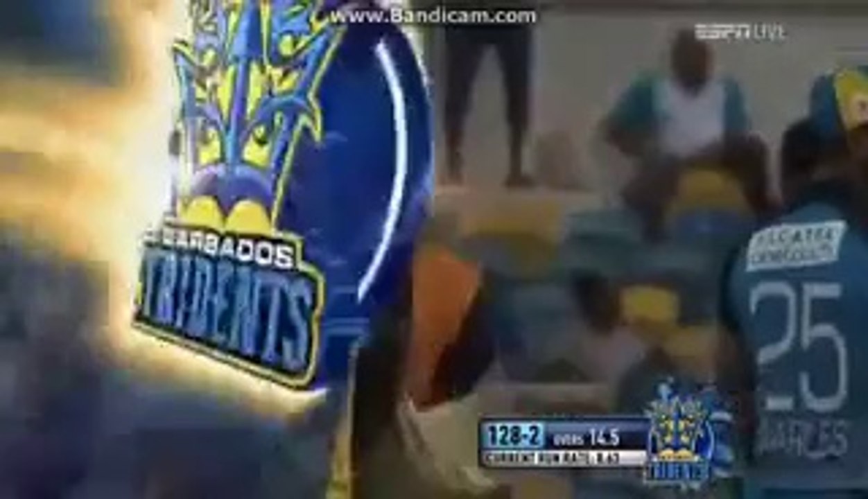 Fight Between Shoaib Malik and Tino Best during a Match in CPL
