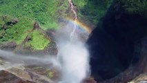 Angel Falls  ( Melek Şelalesi )   Venezuela