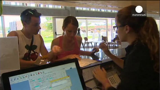 Spagna, 400mila nuovi posti di lavoro. Disoccupazione al 24,5%