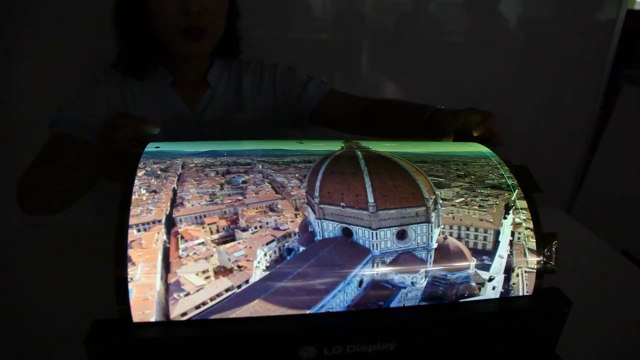 Ecran flexible OLED 18 pouces de LG