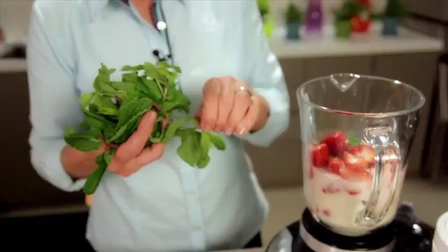 Diet shake - recepie -How to make strawberry mint Herbalife shake - Herbalife Advice