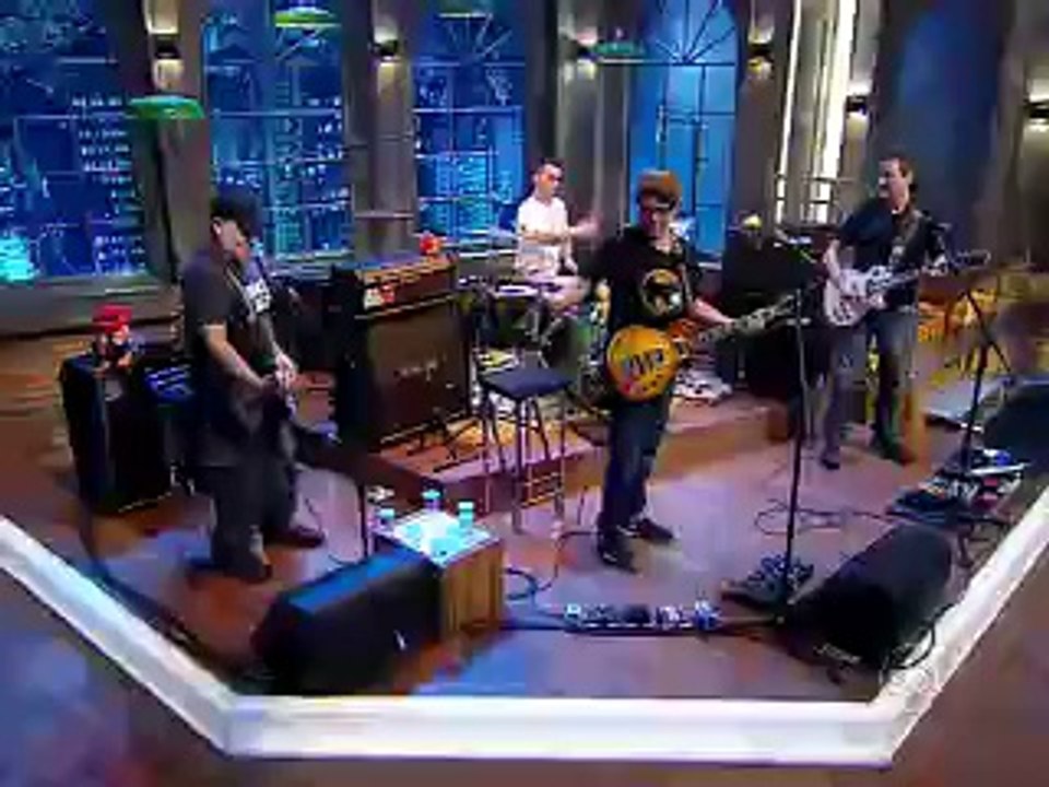 TV SBT 2014-07-24 The Noite com MC GUI (1)