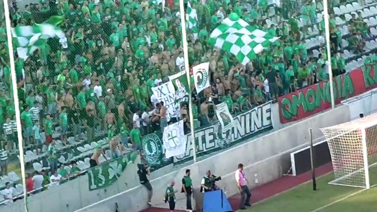 Κόσμος στο Ευρωπαϊκό #1