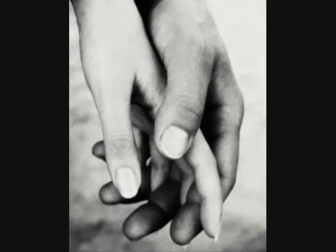 Léa Castel - Ne me promet pas (Lyrics / Paroles)