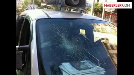 Dha Yurt: Ekmeleddin İhsanoğlu'nun Seçim Minibüsüne Saldırı