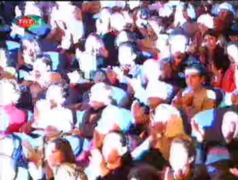 Yıldırım BEKÇİ-Unutulmuş Ne Varsa Sevgiden Geri Kalan