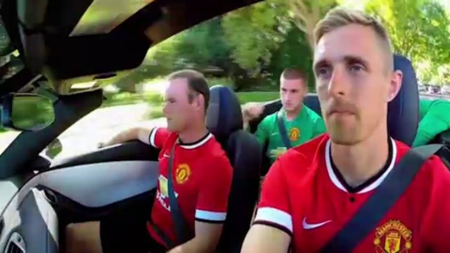 Manchester United Players Cruise through Beverly Hills