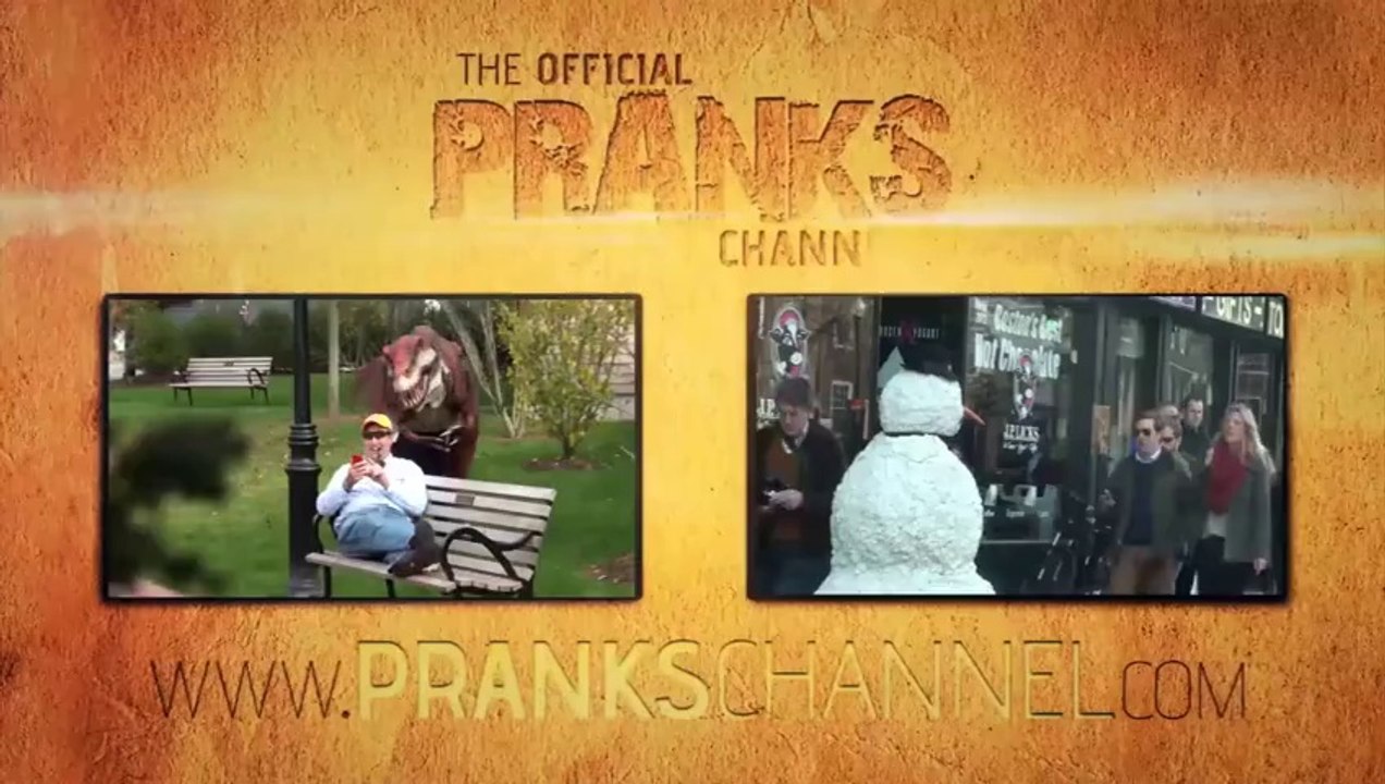Bad Santa Christmas Prank 3