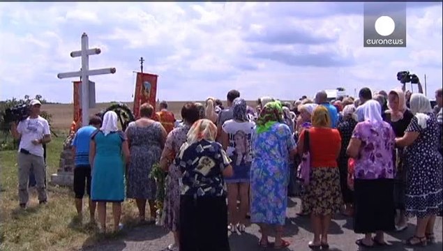 Rusya yanlısı isyancılar enkaz bölgesindeki çalışmalara engel oluyor