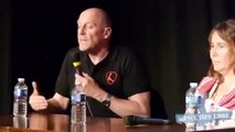 Alain Soral achève un sioniste et épargne un ado communiste