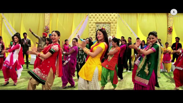 Pasand Apni ~Aa Gaye Munde UK De